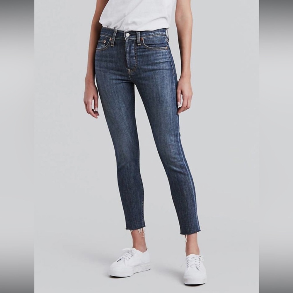 Vintage Levi’s Wedgie Skinny 27 Button Fly